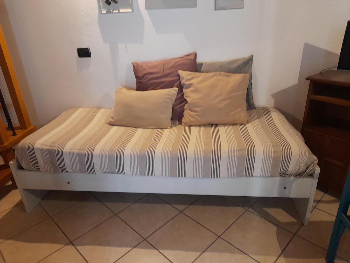 A Casa di Sole Appartamento Brovello-Carpugnino Esterno foto