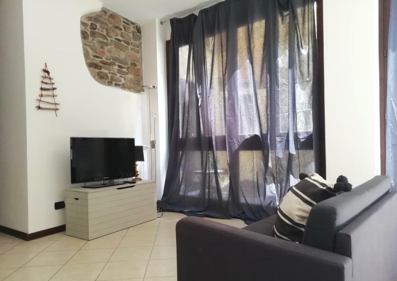 A Casa di Sole Appartamento Brovello-Carpugnino Esterno foto